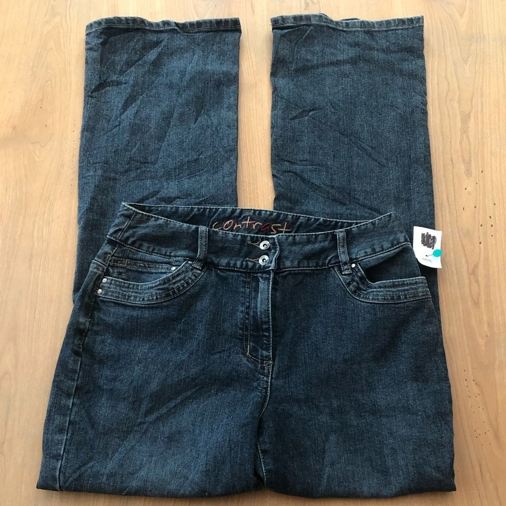 Contrast juniors size 7 jeans darkwash denim bootcut